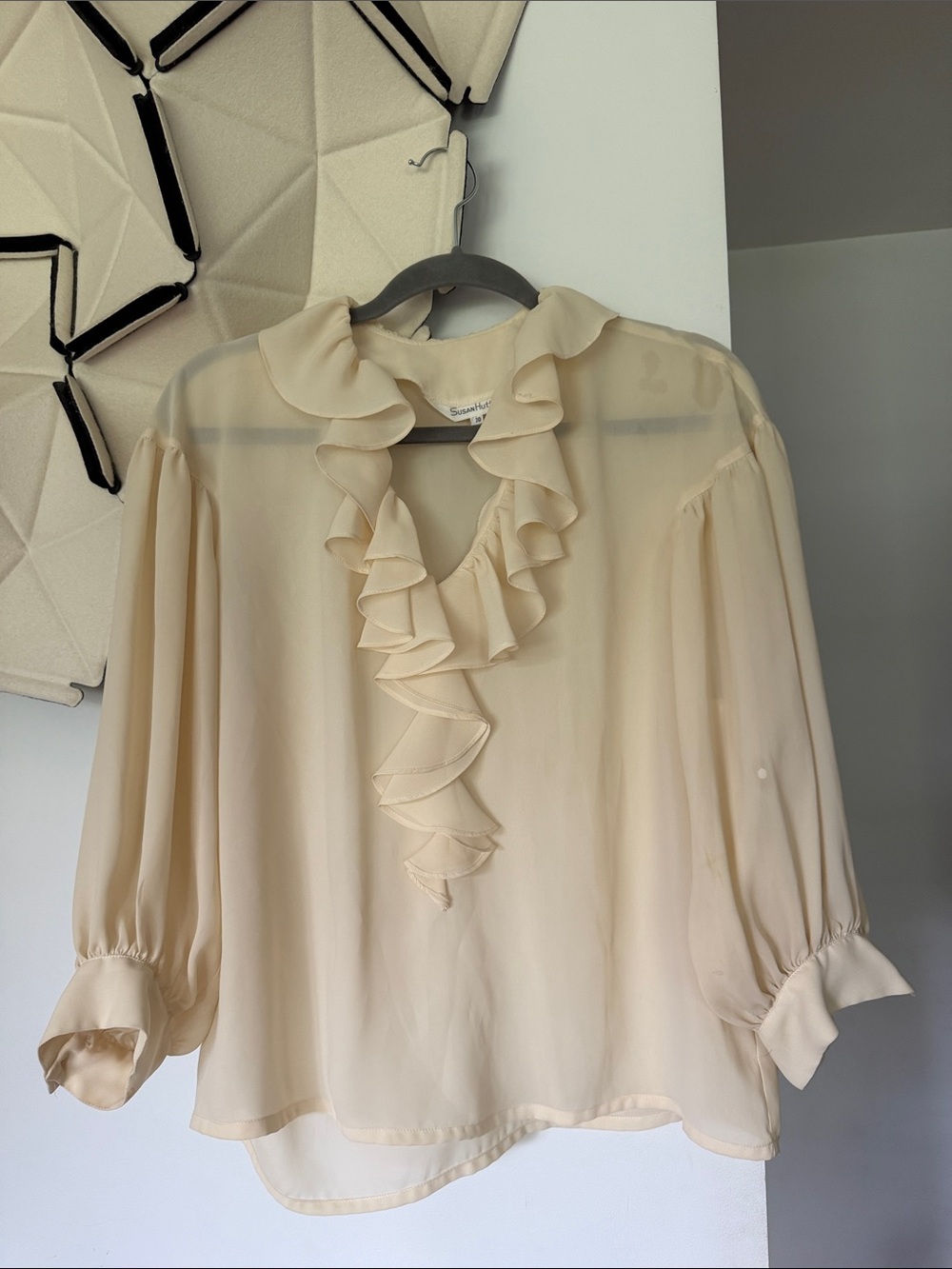 Vintage ruffle collar blouse semi sheer size small/medium grandma core